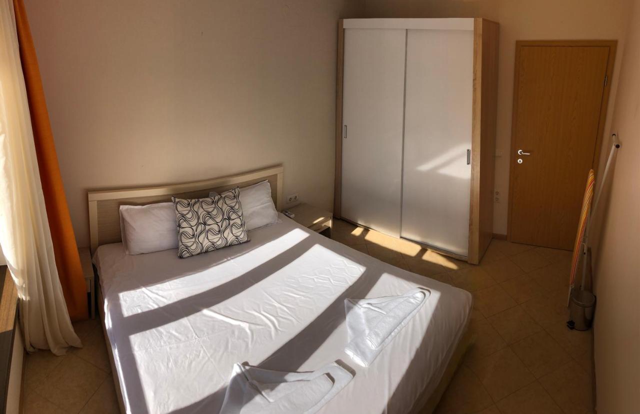 Royal Sun - Sunny Cove Apartment Солнечный берег Экстерьер фото