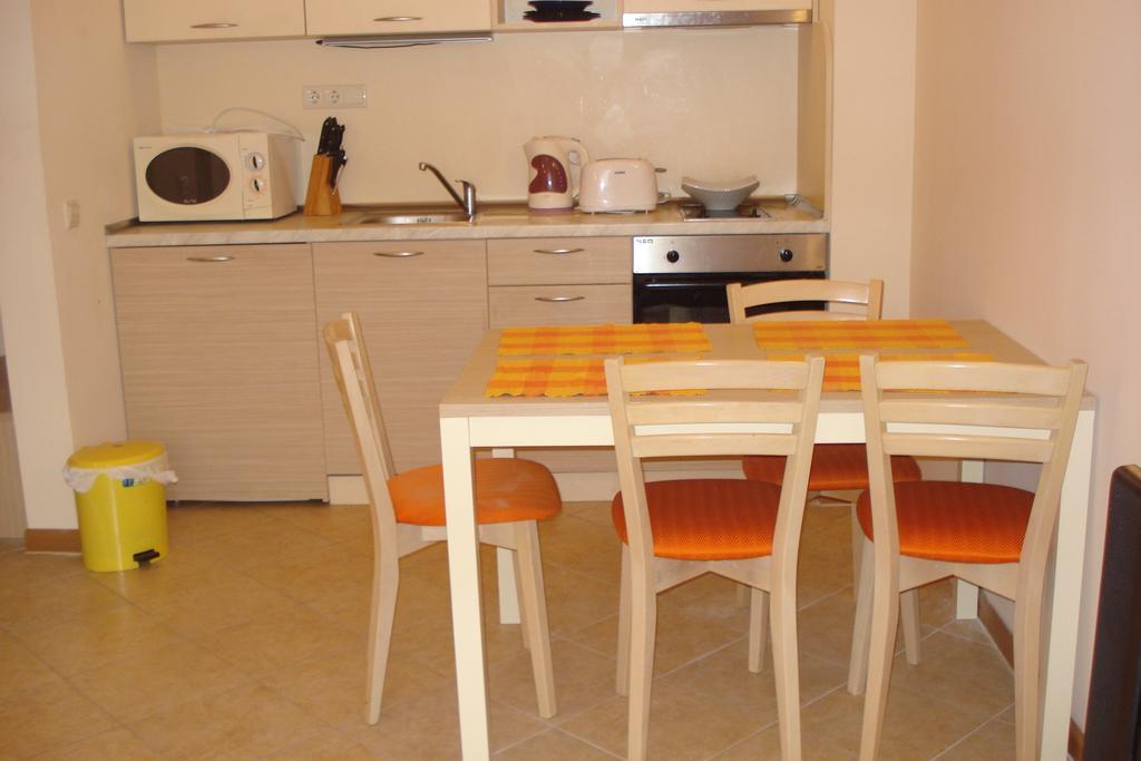 Royal Sun - Sunny Cove Apartment Солнечный берег Экстерьер фото
