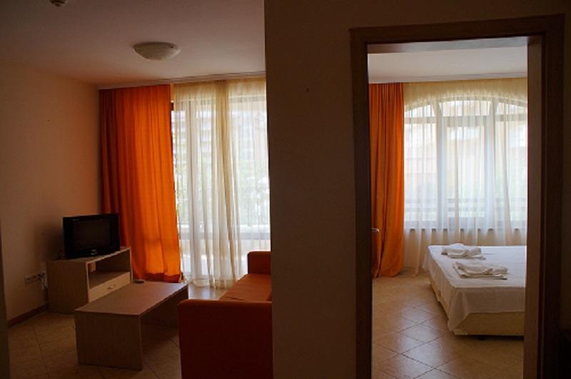 Royal Sun - Sunny Cove Apartment Солнечный берег Экстерьер фото